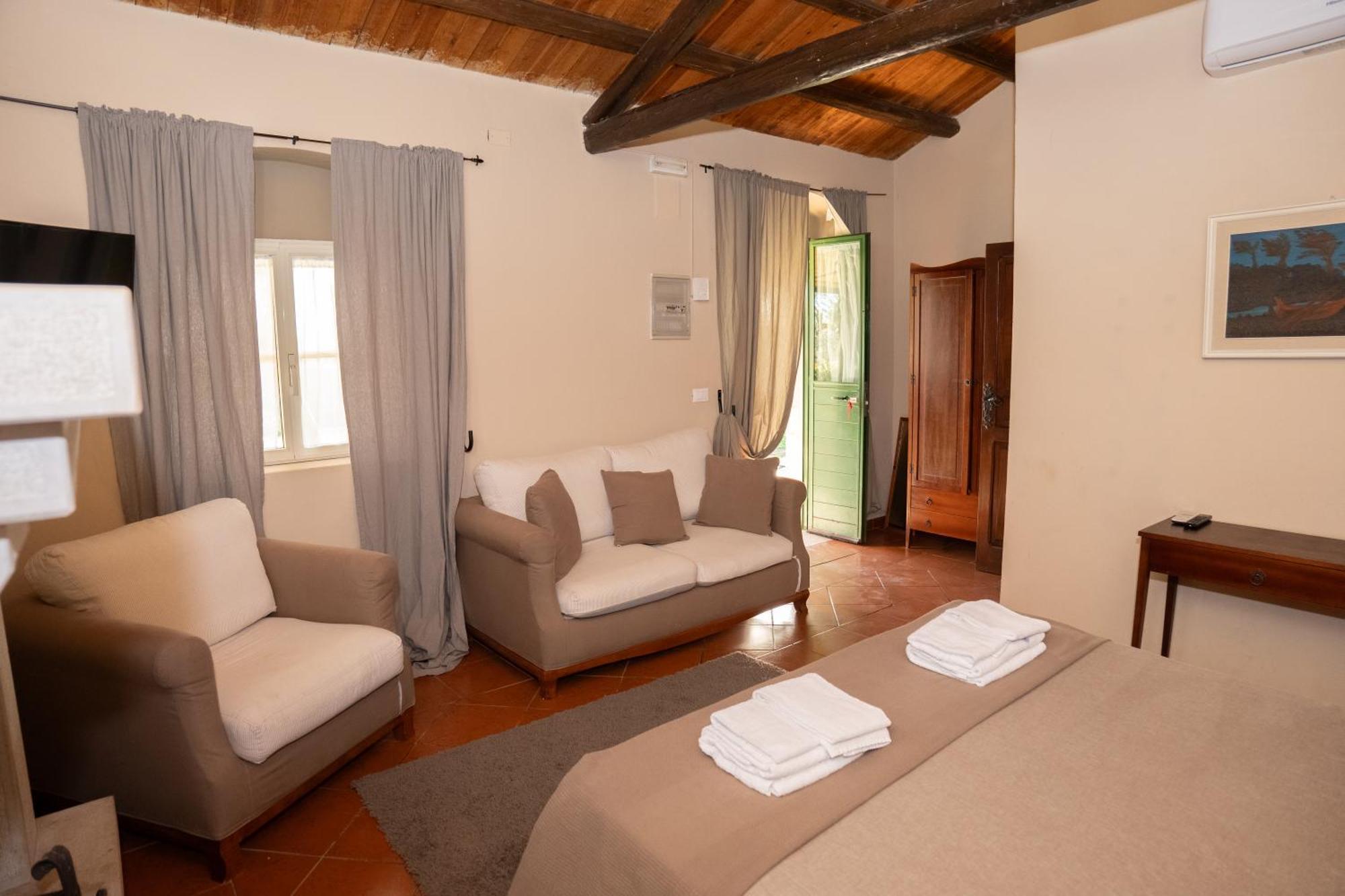 Signor Cesare Agrobistrot B&B ซานโจวานนี โรตอนโด ภายนอก รูปภาพ